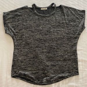 rag and bone jean, size small, grey shirt